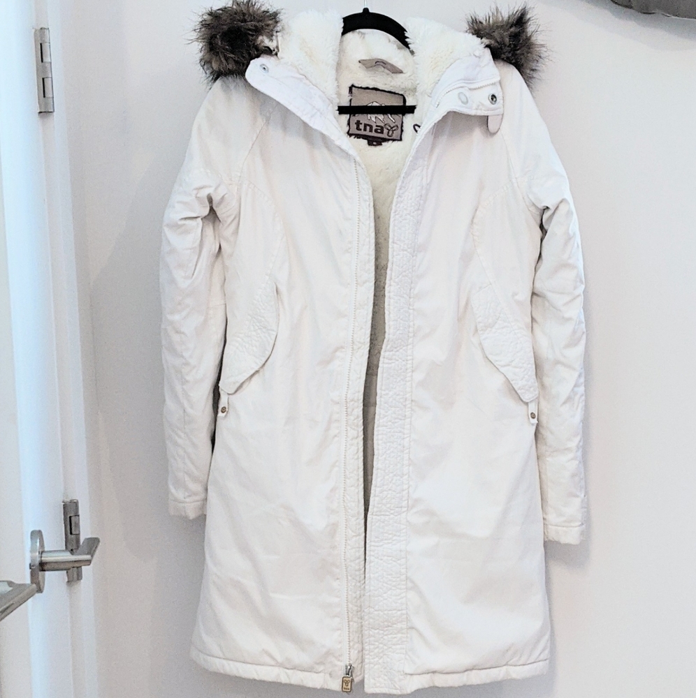 Aritzia TNA Glacier Parka